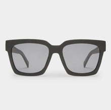 Charger l'image dans la galerie, WEEKEND RIOT - NOIR MAT