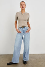 Load image into Gallery viewer, COURT POLO - HEATHER OAT