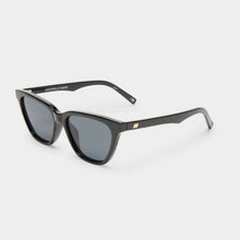 Load image into Gallery viewer, UNFAITHFUL | BLACK SMOKE MONO