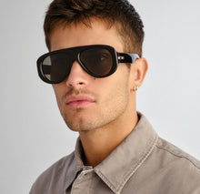 Charger l'image dans la galerie,  TRAGIC MAGIC - NOIR DORÉ
