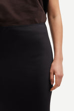 Load image into Gallery viewer, Saagneta Skirt - Black
