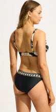Load image into Gallery viewer, KASBAH REVERSIBLE HIPSTER BOTTOM - BLACK
