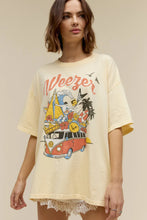 Load image into Gallery viewer, Weezer Collage Tee - Yellow Fizz
