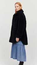 Load image into Gallery viewer, Amy Faux Fur Shacket
